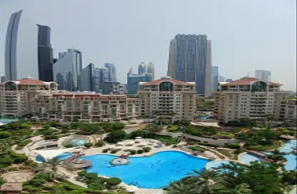 Pool image for: Hotel  and  Hotel Apartment - 3 Bedrooms - 3 Bathrooms for rent in Roda Al Murooj - Downtown Dubai - Dubai, Image 1