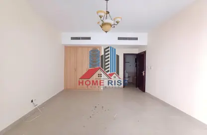 Apartment - 2 Bedrooms - 3 Bathrooms for rent in Taliatela Street - Al Nahda - Sharjah