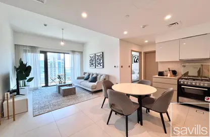 شقة - غرفة نوم - 1 حمام للايجار في برج رويال - دبي وسط المدينة - دبي