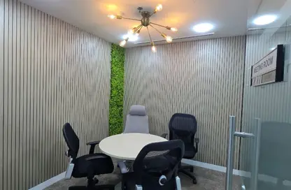 مكتب عمل جماعي - استوديو - 4 حمامات للايجار في أسبن - شارع الشيخ زايد - دبي
