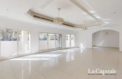 Villa - 5 Bedrooms - 6 Bathrooms for rent in Al Barsha 1 Villas - Al Barsha 1 - Al Barsha - Dubai