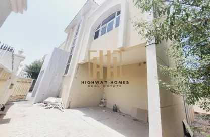 Villa - 4 Bedrooms - 5 Bathrooms for rent in Al Fayha - Sharjah