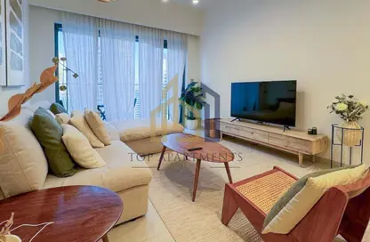 Apartment - 1 Bedroom - 1 Bathroom for sale in Burj Royale - Downtown Dubai - Dubai