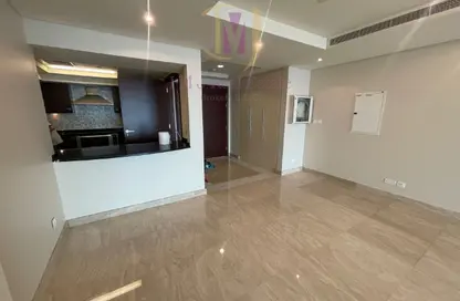 Apartment - 2 Bedrooms - 2 Bathrooms for rent in Sama Tower - Sheikh Zayed Road - Dubai