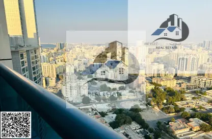 شقة - 2 غرف نوم - 3 حمامات للبيع في برج الكورنيش - طريق كورنيش عجمان - عجمان