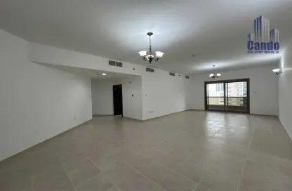 Apartment - 3 Bedrooms - 4 Bathrooms for rent in Al Shafar Tower - Barsha Heights (Tecom) - Dubai