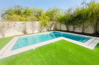 Apartment - 3 Bedrooms - 5 Bathrooms for rent in Legacy - Jumeirah Park - Dubai