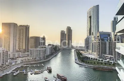 Outdoor Building image for: Apartment - 2 Bedrooms - 4 Bathrooms for rent in Stella Maris - Dubai Marina - Dubai, Image 1