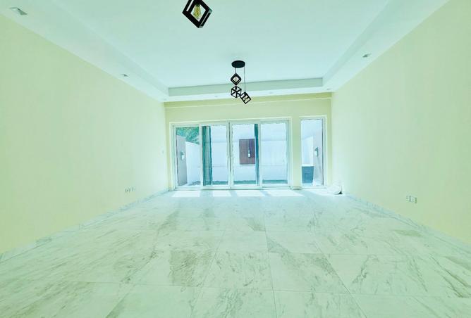 15276000 - Property Main Image