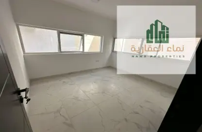 شقة - غرفة نوم - 2 حمامات للايجار في الجرف الصناعية 2 - الجرف الصناعية - عجمان