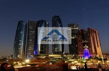 Apartment - 3 Bedrooms - 4 Bathrooms for rent in Etihad Towers - Corniche Road - Abu Dhabi
