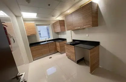 شقة - 2 غرف نوم - 3 حمامات للايجار في الورقاء 1 - الورقاء - دبي