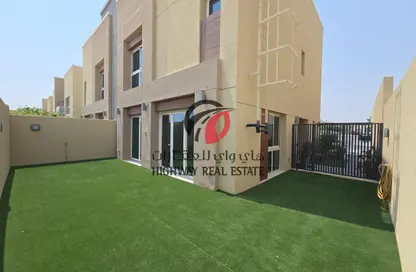 Villa - 3 Bedrooms - 5 Bathrooms for rent in Al Barsha South 2 - Al Barsha South - Al Barsha - Dubai