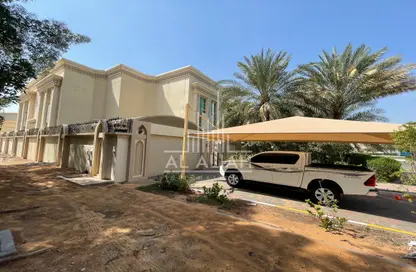 Outdoor House image for: Villa - 7 Bedrooms for rent in Al Mushrif - Abu Dhabi, Image 1