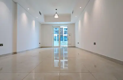 Empty Room image for: Apartment - 1 Bedroom - 2 Bathrooms for rent in Muzoon Building - Al Raha Beach - Abu Dhabi, Image 1