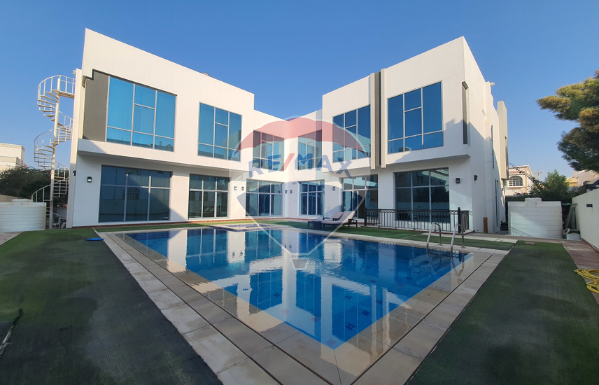 Exclusive European Style 3 Master BR Villa Mirdif ref remaxeagles