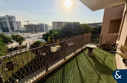 Apartment - 2 Bedrooms - 3 Bathrooms for sale in Shakespeare Circus 3 - Shakespeare Circus - Motor City - Dubai