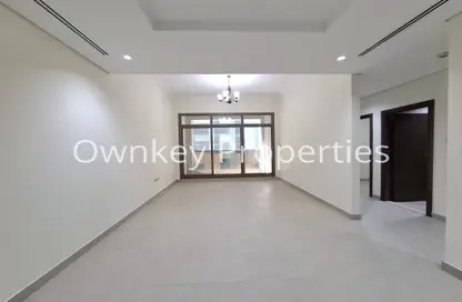 Apartment - 2 Bedrooms - 3 Bathrooms for rent in Mankhool Building - Mankhool - Bur Dubai - Dubai
