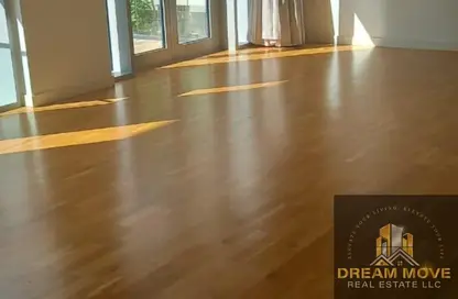 شقة - غرفة نوم - 2 حمامات للايجار في Apartment Building 8 - مساكن بلوواترز - بلوواترز - دبي