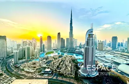 Apartment - 2 Bedrooms - 2 Bathrooms for rent in Burj Royale - Downtown Dubai - Dubai