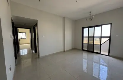 شقة - 2 غرف نوم - 2 حمامات للايجار في الجرف 3 - الجرف - عجمان وسط المدينة - عجمان