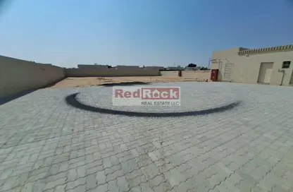 Land - Studio for rent in Al Sajaa Industrial - Al Sajaa - Sharjah Land - Studio for rent in Al Sajaa Industrial - Al Sajaa - Sharjah