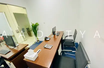 Office Space - Studio - 1 Bathroom for rent in Red Avenue - Al Garhoud - Dubai