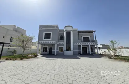 Villa - 5 Bedrooms - 7 Bathrooms for rent in Nad Al Sheba 4 - Nad Al Sheba - Dubai