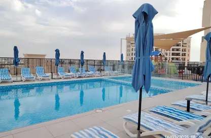 شقة - 1 حمام للبيع في غرب - مارينا مساكن المرحلة 3 - قرية الحمرا - رأس الخيمة