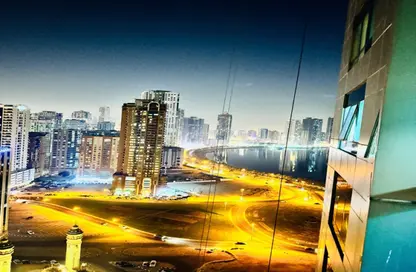 Apartment - 3 Bedrooms - 3 Bathrooms for rent in Beach Tower 1 - Al Khan Lagoon - Al Khan - Sharjah