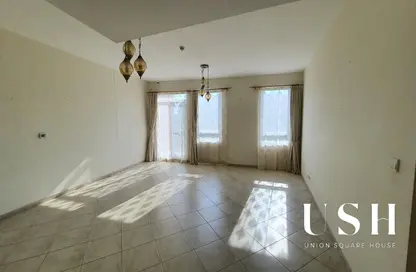 Apartment - 2 Bedrooms - 3 Bathrooms for rent in Shakespeare Circus 3 - Shakespeare Circus - Motor City - Dubai