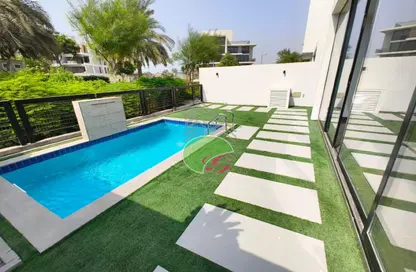 Townhouse - 4 Bedrooms - 6 Bathrooms for sale in Golf Community - Al Zorah - Ajman