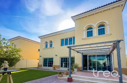 فيلا - 4 غرف نوم - 5 حمامات للايجار في التراث - جميرا بارك - دبي