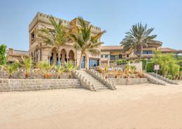 Villa - 5 bedrooms - 6 bathrooms for rent in Garden Homes Frond B - Garden Homes - Palm Jumeirah - Dubai
