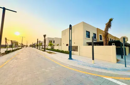 فيلا - 3 غرف نوم - 5 حمامات للايجار في مدينة الشارقة المستدامة - الشارقة فيلا - 3 غرف نوم - 5 حمامات للايجار في مدينة الشارقة المستدامة - الشارقة