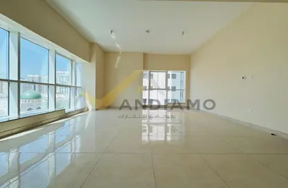 Apartment - 3 Bedrooms - 3 Bathrooms for rent in Al Falah Street - City Downtown - Abu Dhabi
