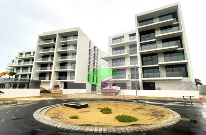 Apartment - 3 Bedrooms - 4 Bathrooms for sale in Golf Community - Al Zorah - Ajman