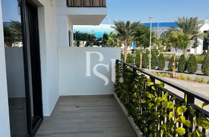 Apartment - 1 Bedroom - 1 Bathroom for rent in Waters Edge - Yas Island - Abu Dhabi