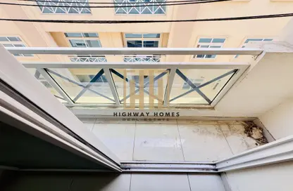 Apartment - 1 Bedroom - 2 Bathrooms for rent in Muwaileh 29 Building - Muwaileh - Sharjah