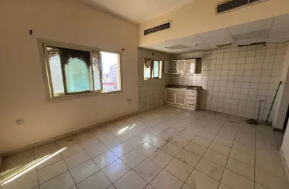 شقة - 1 حمام للايجار في برج النعيمية 1 - أبراج النعيمية - النعيمية - عجمان