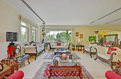 Villa - 4 Bedrooms - 5 Bathrooms for rent in Jumeirah Park Homes - Jumeirah Park - Dubai