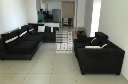 Apartment - 3 Bedrooms - 4 Bathrooms for rent in Ocean Heights - Dubai Marina - Dubai