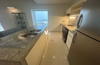 شقة - 2 غرف نوم - 2 حمامات للايجار في فندق أسكوت بارك - شارع الشيخ زايد - دبي