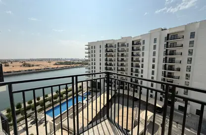 Apartment - 2 Bedrooms - 2 Bathrooms for rent in Waters Edge - Yas Island - Abu Dhabi