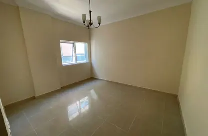 Apartment - 1 Bedroom - 1 Bathroom for rent in Qasimia 10 building - Al Mahatta - Al Qasimia - Sharjah