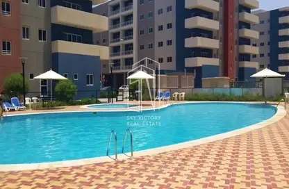 شقة - غرفة نوم - 2 حمامات للبيع في الريف داون تاون - مشروع الريف - أبوظبي