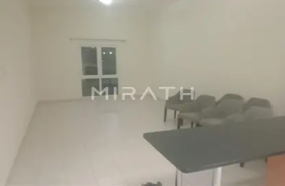 شقة - 2 غرف نوم - 3 حمامات للايجار في طراز البحر المتوسط - ديسكفري غاردنز - دبي