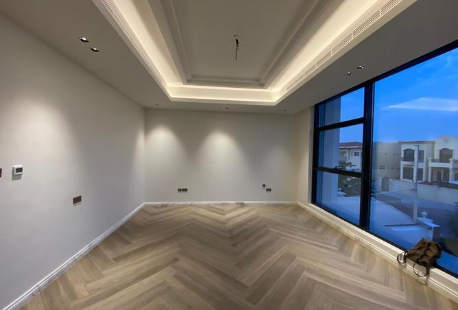 15590810 - صورة العقار 3