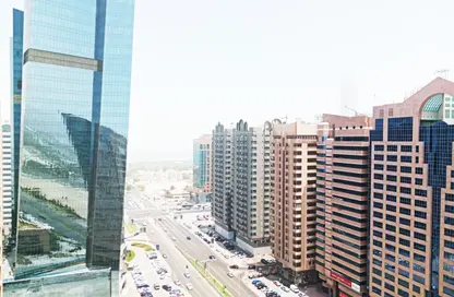 Apartment - 4 Bedrooms - 4 Bathrooms for rent in United Square - Al Khalidiya - Abu Dhabi