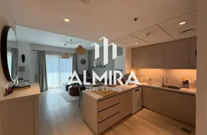 Apartment - 2 Bedrooms - 3 Bathrooms for sale in Waters Edge - Yas Island - Abu Dhabi